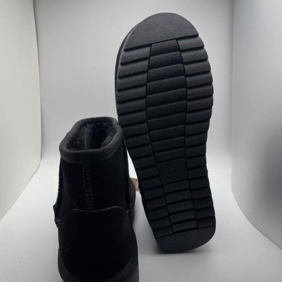CUSHIONAIRE Women's Cozy pull on boot BLACK 6.5W - Picture 6 of 6